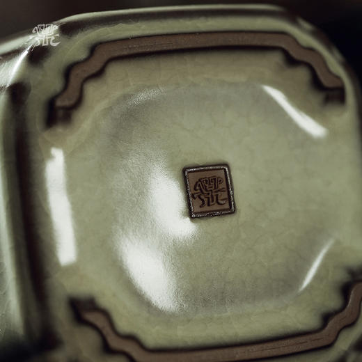 问鼎哥窑致巧款积思杯 商品图4