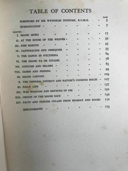 1924年 与毛利人一起的一年：他们的艺术与习俗研究 数十幅插图 漆布精装18开 商品图4