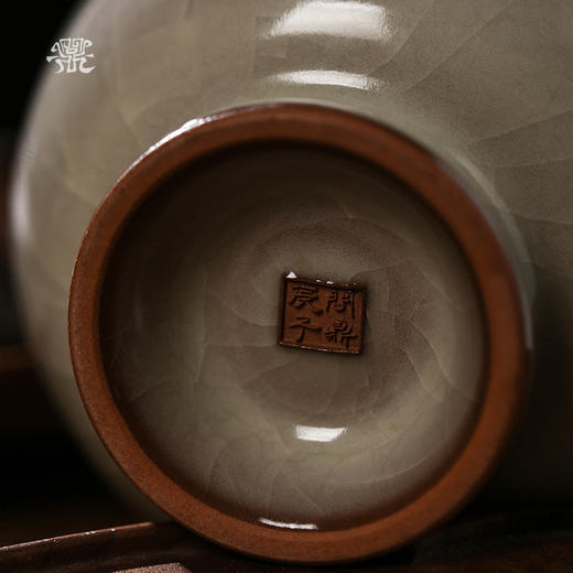 问鼎哥窑致巧款精工束影杯 商品图4