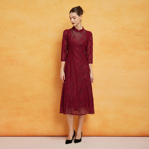 PF8F7斯尔丽2024新款喜婆婆宴会蕾丝改良旗袍烫钻修身显瘦七分袖连衣裙 商品图3