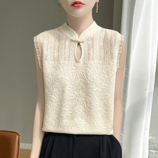 纤束马新中式精纺羊毛盘扣背心 NG-911 商品图2