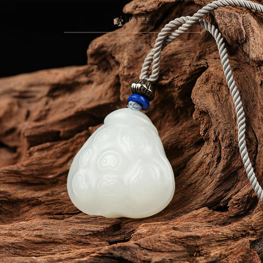 新疆国玉盟世玉和田玉羊脂玉挂件（莲蓬）【带证书·顺丰物流】 商品图1