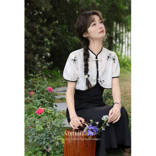 鹿向南《清秋一梦》早春茶歇新中式吊带裙 L35028 商品图4