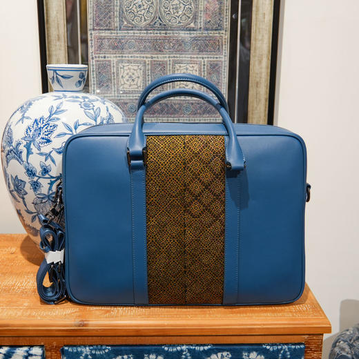 深山集市·数纱绣公文包 商品图2