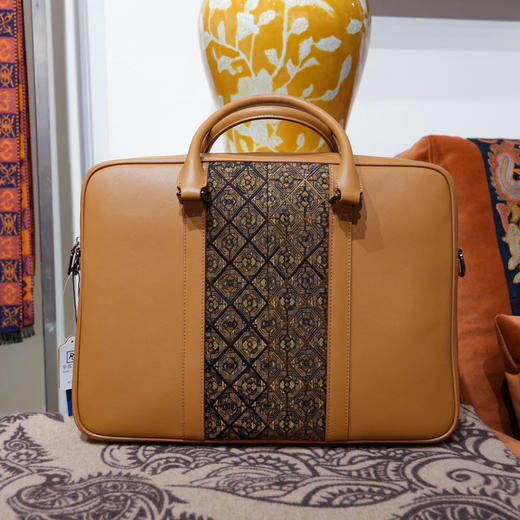 深山集市·数纱绣公文包 商品图4