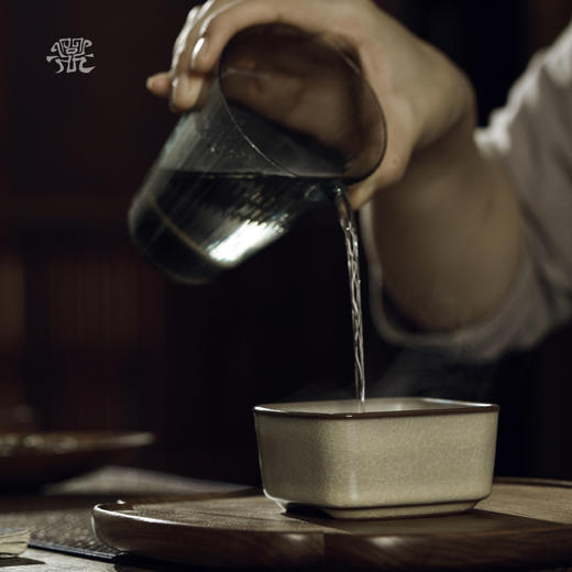 问鼎哥窑致巧款采熙杯 商品图1