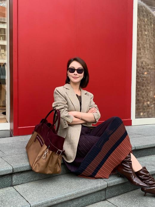 THS 6.1-限时 麂皮拼接尼龙手提包 谁背谁好看包 旅行包 2色 CQ1324 商品图5