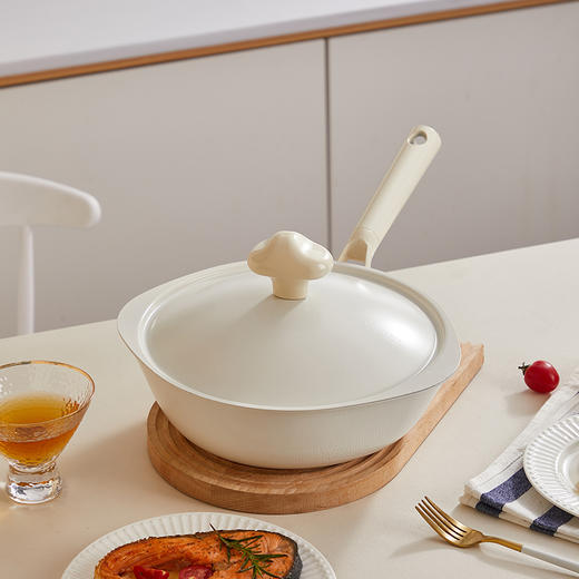 神田 云朵锅系列钛合金家用不粘平底锅蝶翼锅三代 26cm 商品图0