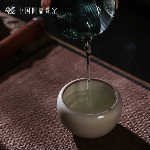 问鼎哥窑致巧款精工逐月杯 商品图1