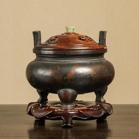 清 铜方耳三足鼎式炉（红木盖座）