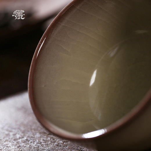 问鼎哥窑致巧款精工观涛杯 商品图3