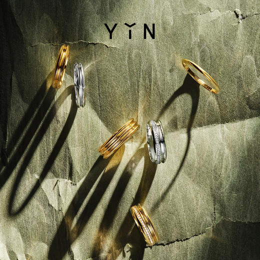 「屹」山棱戒指 - 三重钻石 商品图1