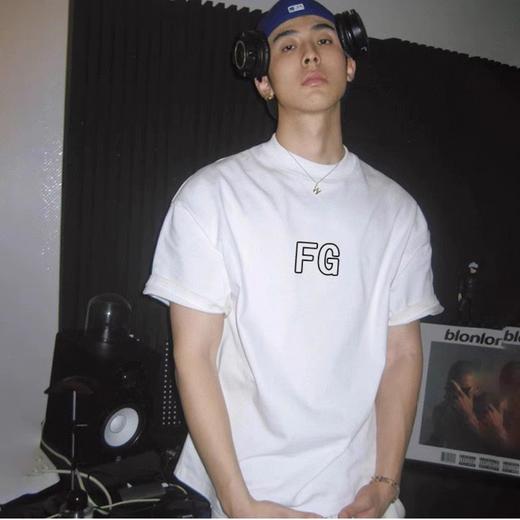 高街潮牌FOG第八季主线系列FG字母镂空印花款纯棉宽松短袖T恤 商品图0