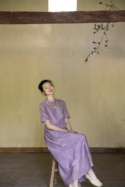 牧衣游原创 炒色丝棉匹绣连衣裙新款减龄禅意文艺气质长裙 月寻人 商品图5