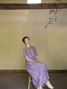 牧衣游原创 炒色丝棉匹绣连衣裙新款减龄禅意文艺气质长裙 月寻人
