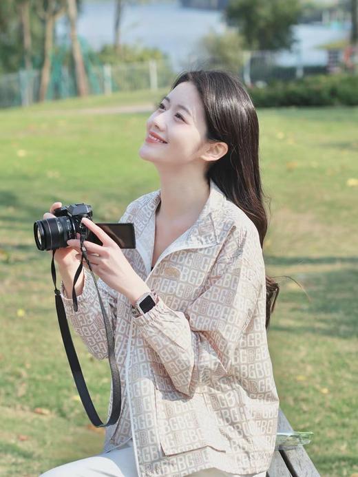 4F比音勒芬女外套 商品图0