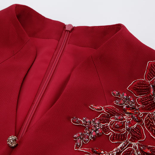 PF8F4斯尔丽2024新款立体钉珠宴会着装丝毛质感七分袖放摆中长连衣裙 商品图4