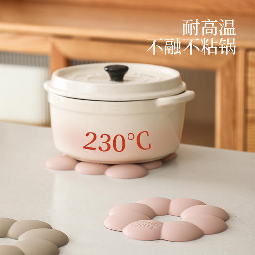 FaSoLa硅胶垫隔热加厚食品级餐垫锅垫杯垫厨房砂锅防烫餐桌垫家用 商品图1