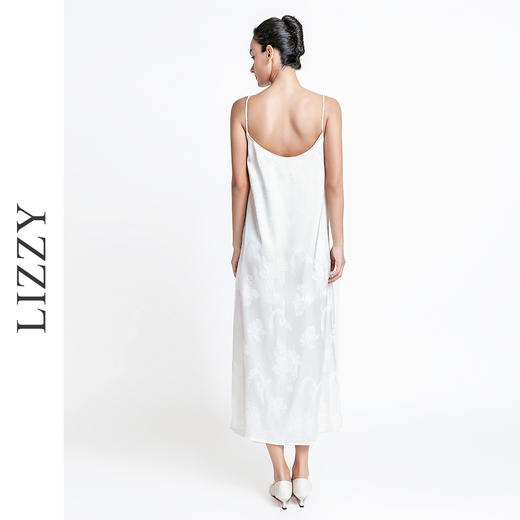 LIZZY2024国风新中式U领廓版型优雅提花缎玉石珠吊带连衣裙7942 商品图2