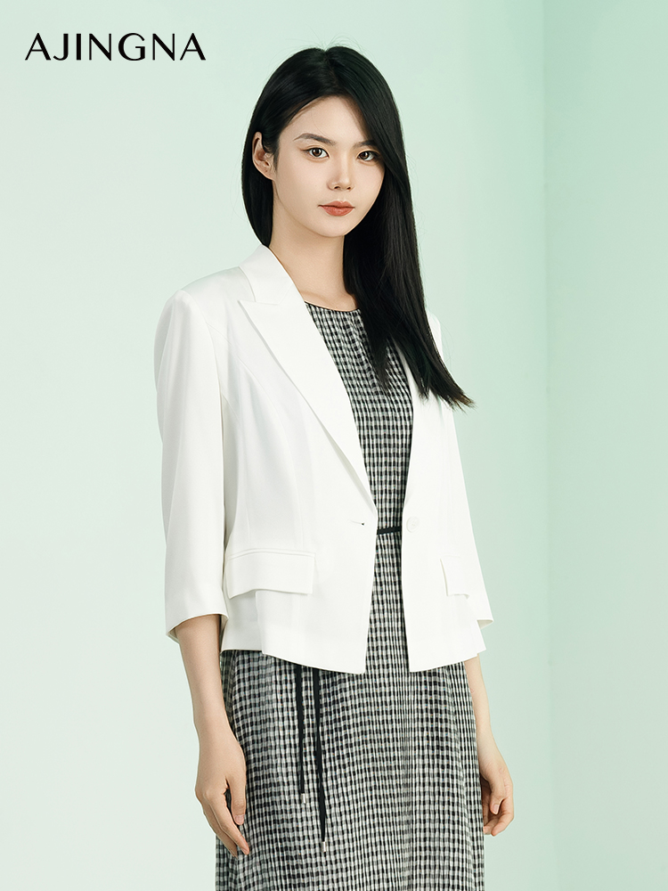 【踏青甄选价】阿菁娜夏季新款通勤收腰短款西服A29X108013