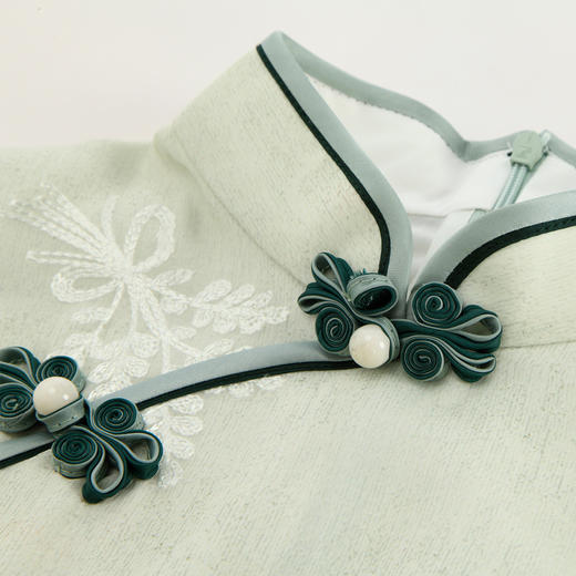 PF8H4斯尔丽2024新款改良旗袍奥黛款双层收腰放摆气质版定位花连衣裙 商品图4