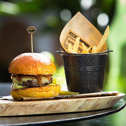 牛肉芝士堡 商品图0