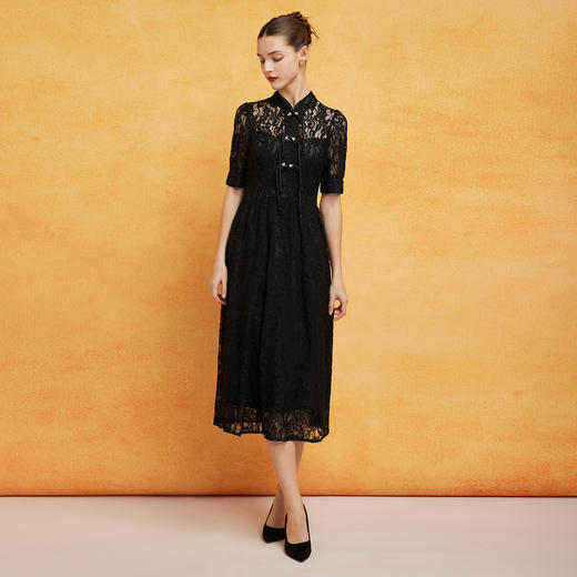 PF8G5斯尔丽2024新款浪漫蕾丝改良国风精致流苏盘扣收腰放摆显瘦连衣裙 商品图3