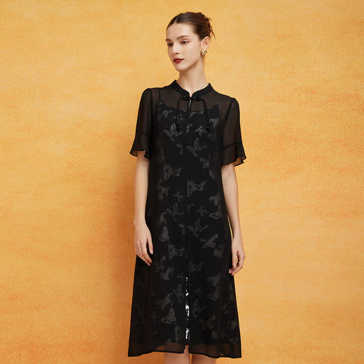 PF8J3斯尔丽2024新款改良版宽松飘逸雪纺薄透配印花内搭两件套连衣裙 商品图0