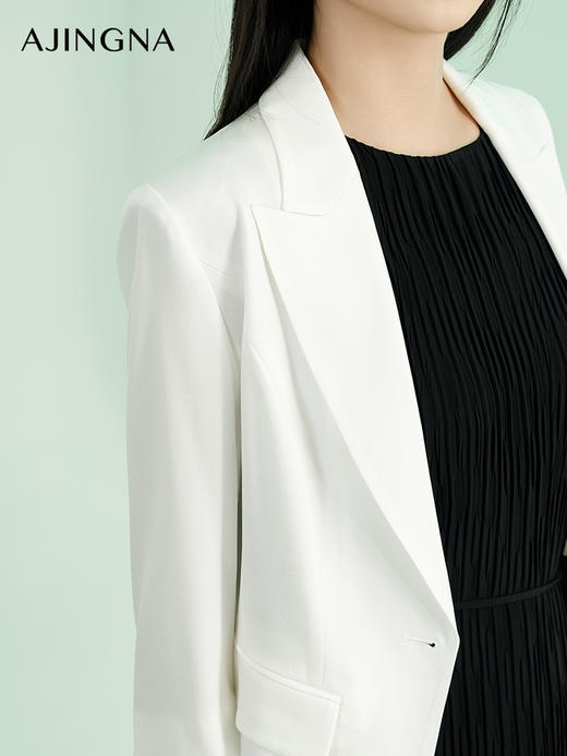 【商场同款】阿菁娜2024夏季新款通勤收腰短款西服A29X108013 商品图4