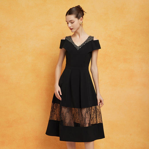 PF8J8斯尔丽2024新款名媛淑女气质礼服露肩修身长款礼服宴会连衣裙 商品图6