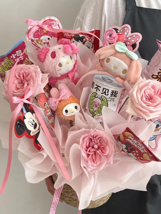 粉红三丽鸥  卡通零食花篮 商品图3