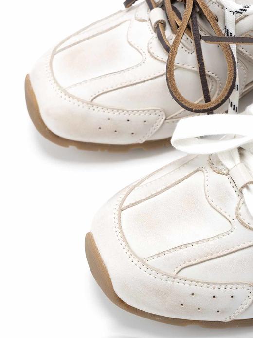 COCO ZONE 刘一一 时尚复古设计感圆头系带运动休闲鞋CC2B1115 商品图3