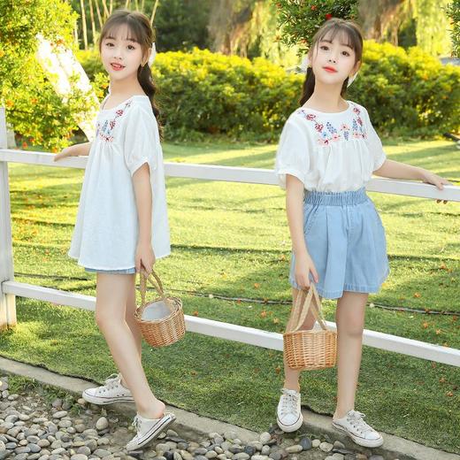 刺绣女童套装2024夏季新款中大童棉麻短袖儿童T恤牛仔短裤两件套 商品图0
