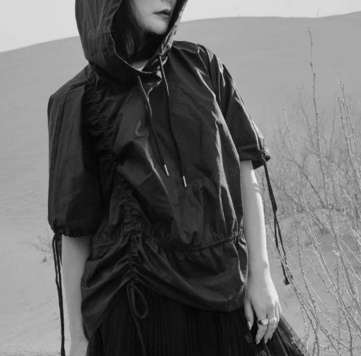 M2L1臣禾连帽抽绳T恤K212052003 商品图2