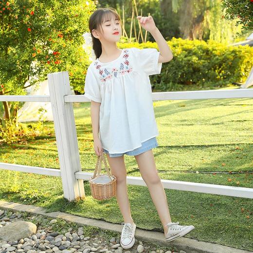 刺绣女童套装2024夏季新款中大童棉麻短袖儿童T恤牛仔短裤两件套 商品图2