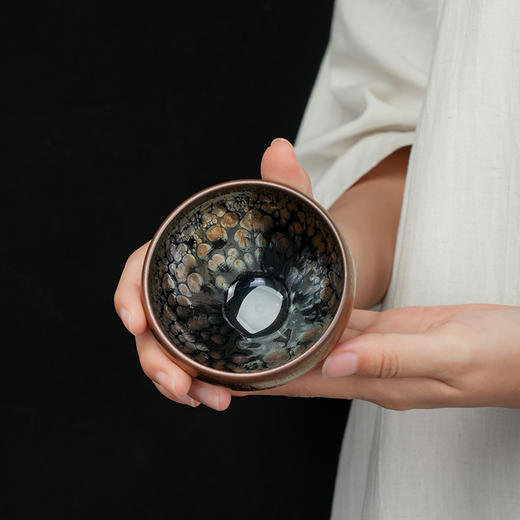 吴俭平油滴盏敛口杯建盏粗陶窑变茶盏手工陶瓷主人杯单杯茶碗 商品图1