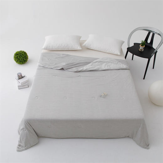 顶柔 雪顶凉感被  muji同款 像瑜伽服亲肤有包裹感，更吸湿透气，更干爽。 商品图4