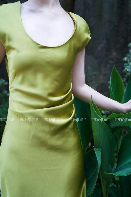 【门店同款】ENJOY夏季云敛-步步“升”花褶皱旗袍 158044599 商品图6