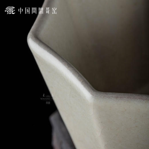 问鼎哥窑传世款八方斗杯 商品图2