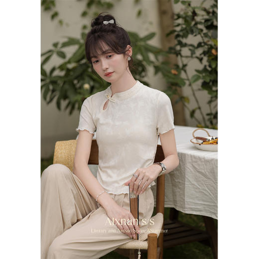 鹿向南「蝶舞依依」新中式气质短袖t恤2024夏季新款独特别致上衣 商品图4