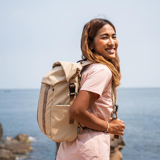 INUK YUUL 山系环保再生面料双肩包背包28L 商品图1