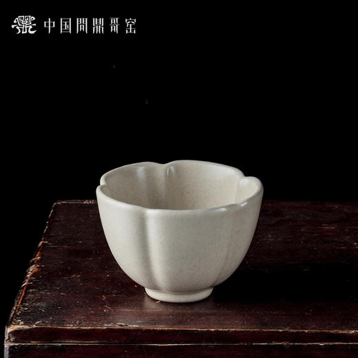 问鼎哥窑传世款报春杯 商品图1