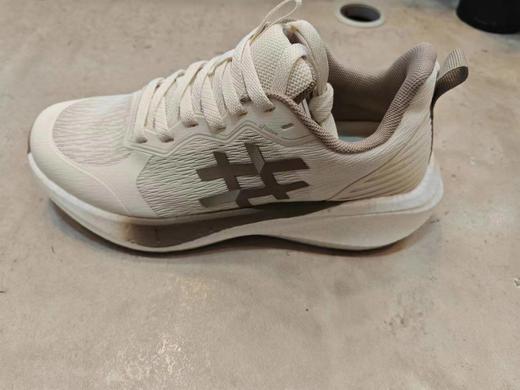 六楼 虎中虎  女款休闲运动鞋 商品图1