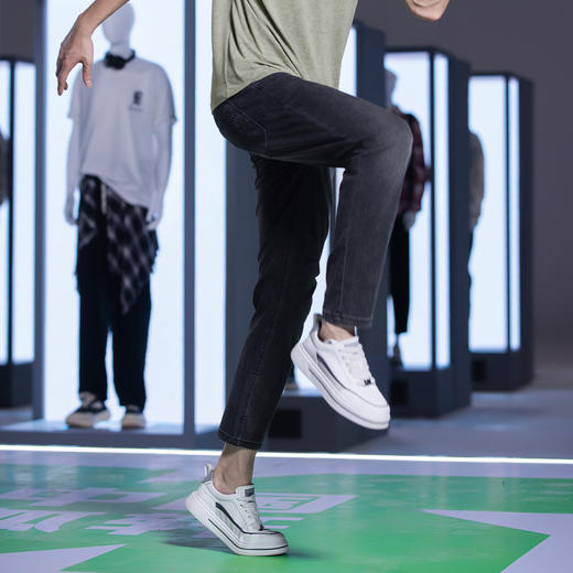 【新品上新】HX 夏季水洗直筒牛仔九分裤Y210420002101 商品图3