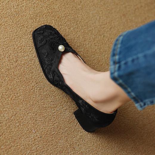 【预售5天】透气网纱珍珠单鞋，法式中跟方头百搭粗跟女鞋AJ&AJ9538 商品图4