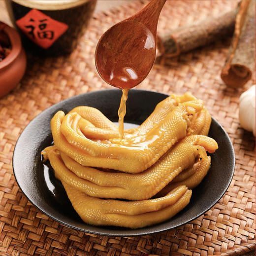 L梁野好品鲜泡鸭爪28g 商品图2