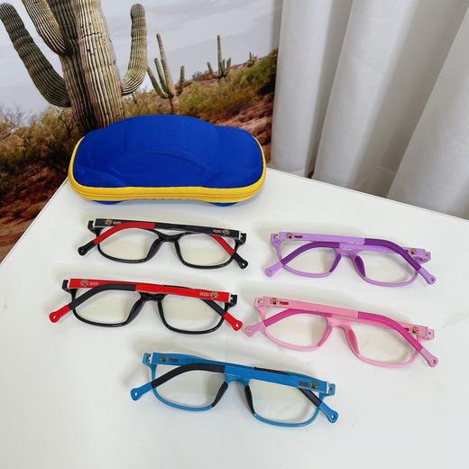 【儿童防蓝光护目镜】第三代防蓝光镜片 眼镜有效阻隔各种电子产品所发出的高能有害蓝光对宝宝眼睛的伤害 商品图1