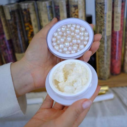 【植物芳疗高奢人参珍珠玻色因贵妇膏】无色/无香精/无着色剂 /无矿物油 无需卸妆均匀肤色 隐藏毛孔 高奢成分38g+7g 商品图4