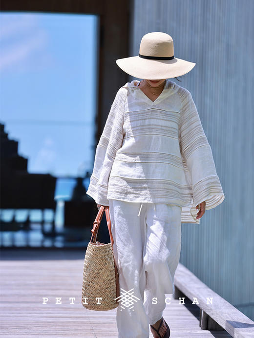 PETIT SCHAN小闪 CLO#518 Summer in Capri 卡普里岛的夏天 亚麻提花度假风oversize连帽罩衫 商品图0