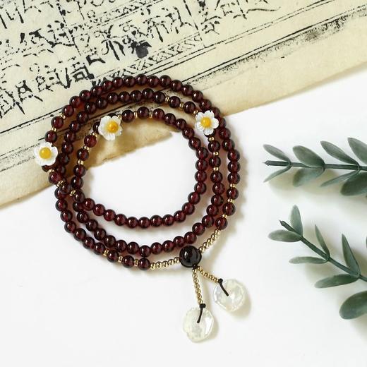 天然石榴石贝壳花朵三圈手串 搭配蜜蜡精致气质礼物国庆闪购 商品图0